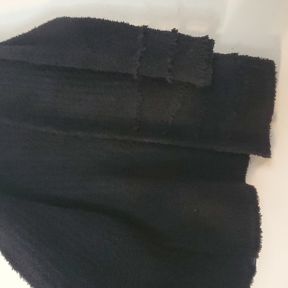 Barefoot Dreams Cozychic Boardwalk Fringe Cardigan Size Medium Black Soft Cozy - Picture 9 of 16